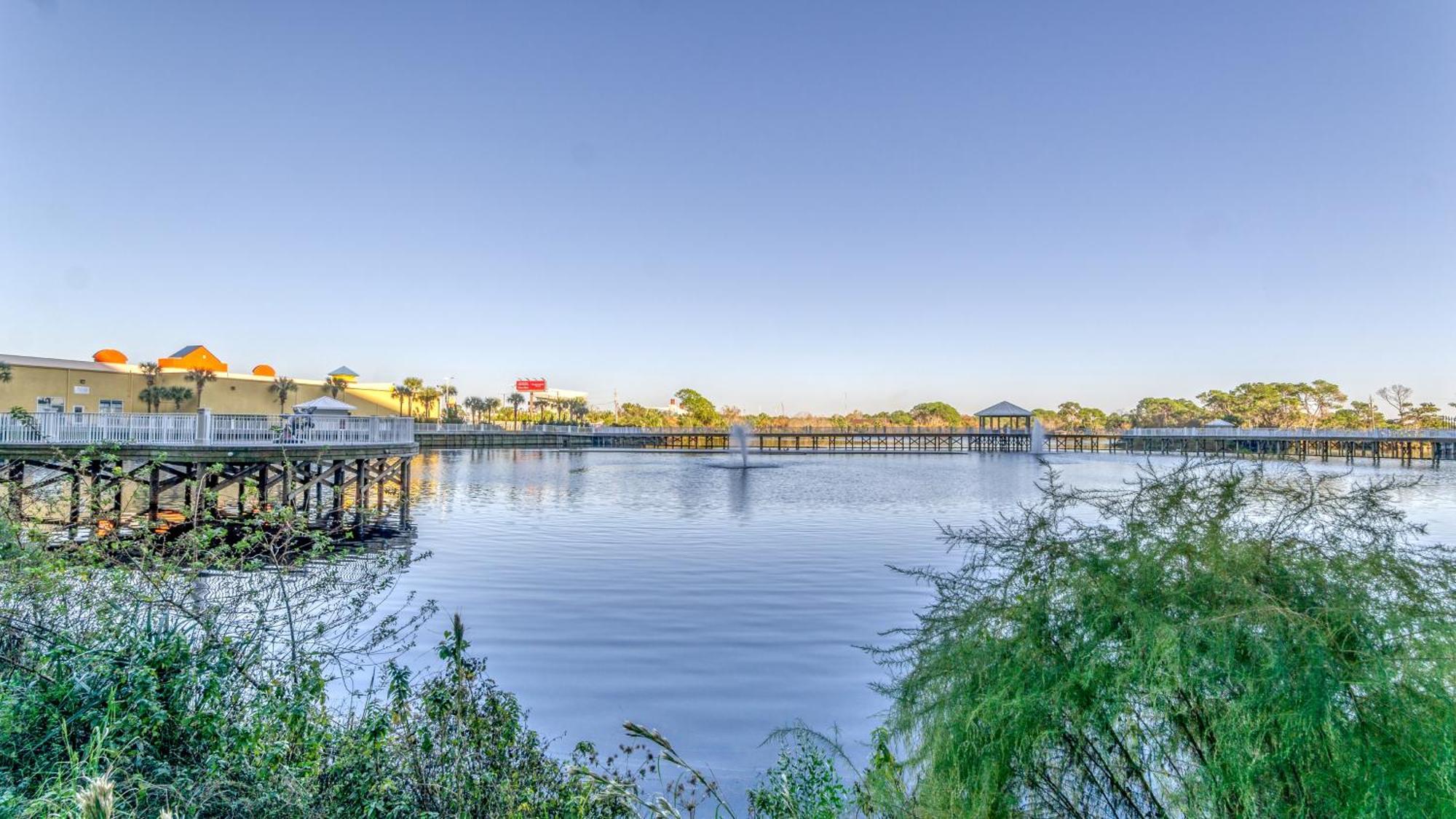 The Beach Scene At Laketown Wharf #524 By Nautical Properties Panama City Beach Exterior foto